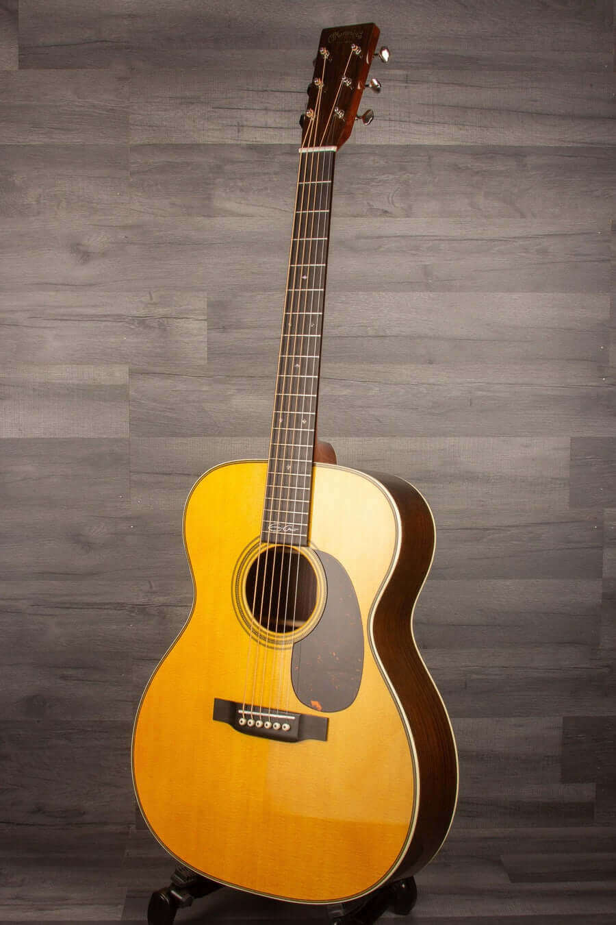 Martin 000-28EC Acoustic Guitar - Eric Clapton Signature Model, Solid Sitka Spruce Top, East Indian Rosewood