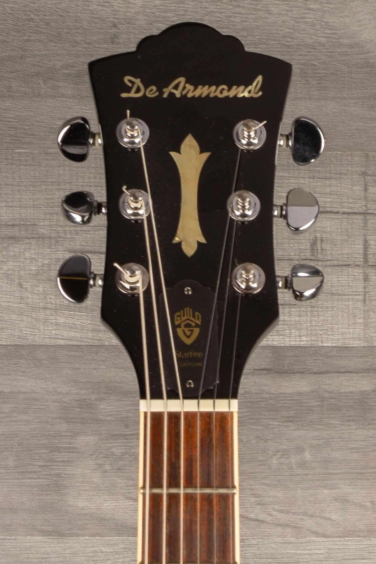 USED -  DeArmond (Guild) Starfire Custom Black inc hard case