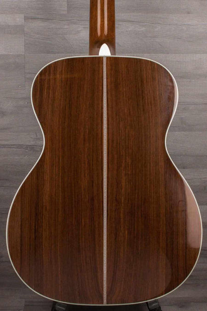 USED - Martin 000-28EC Sunburst Acoustic guitar