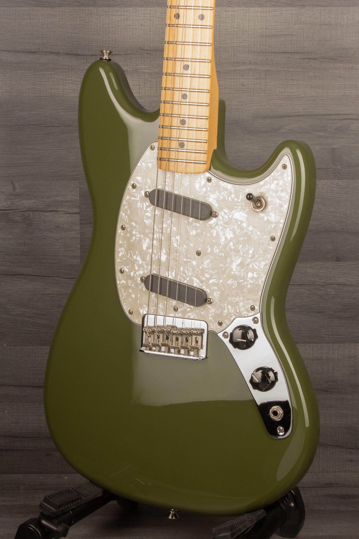 USED - Fender Mustang Olive Green