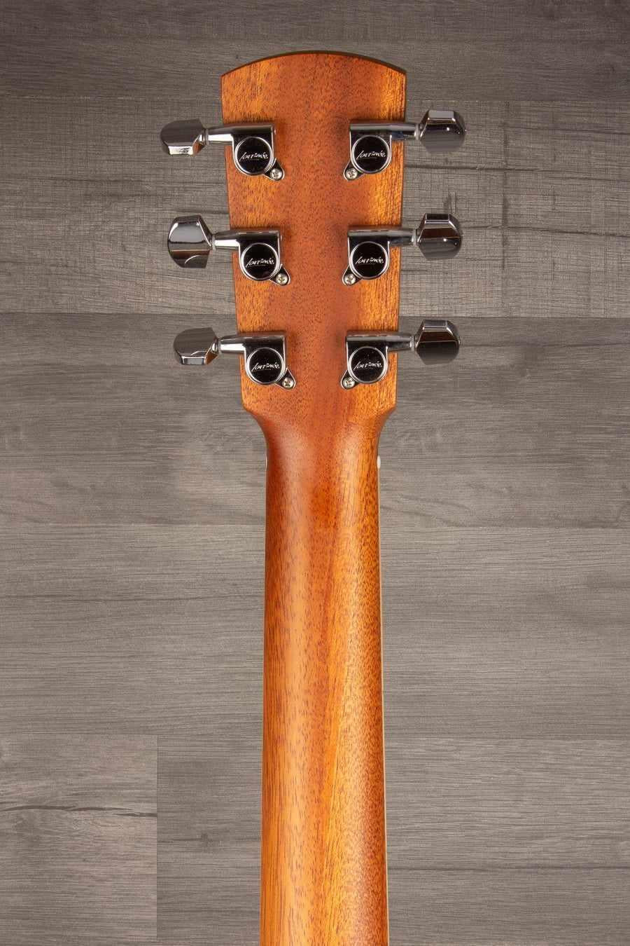 Larrivee C-03R-TE  Tommy Emmanuel