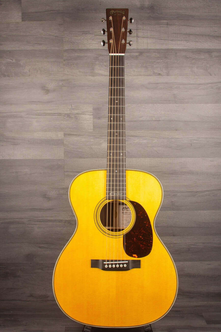Martin 000-28EC Acoustic Guitar - Eric Clapton Signature Model, Solid Sitka Spruce Top, East Indian Rosewood