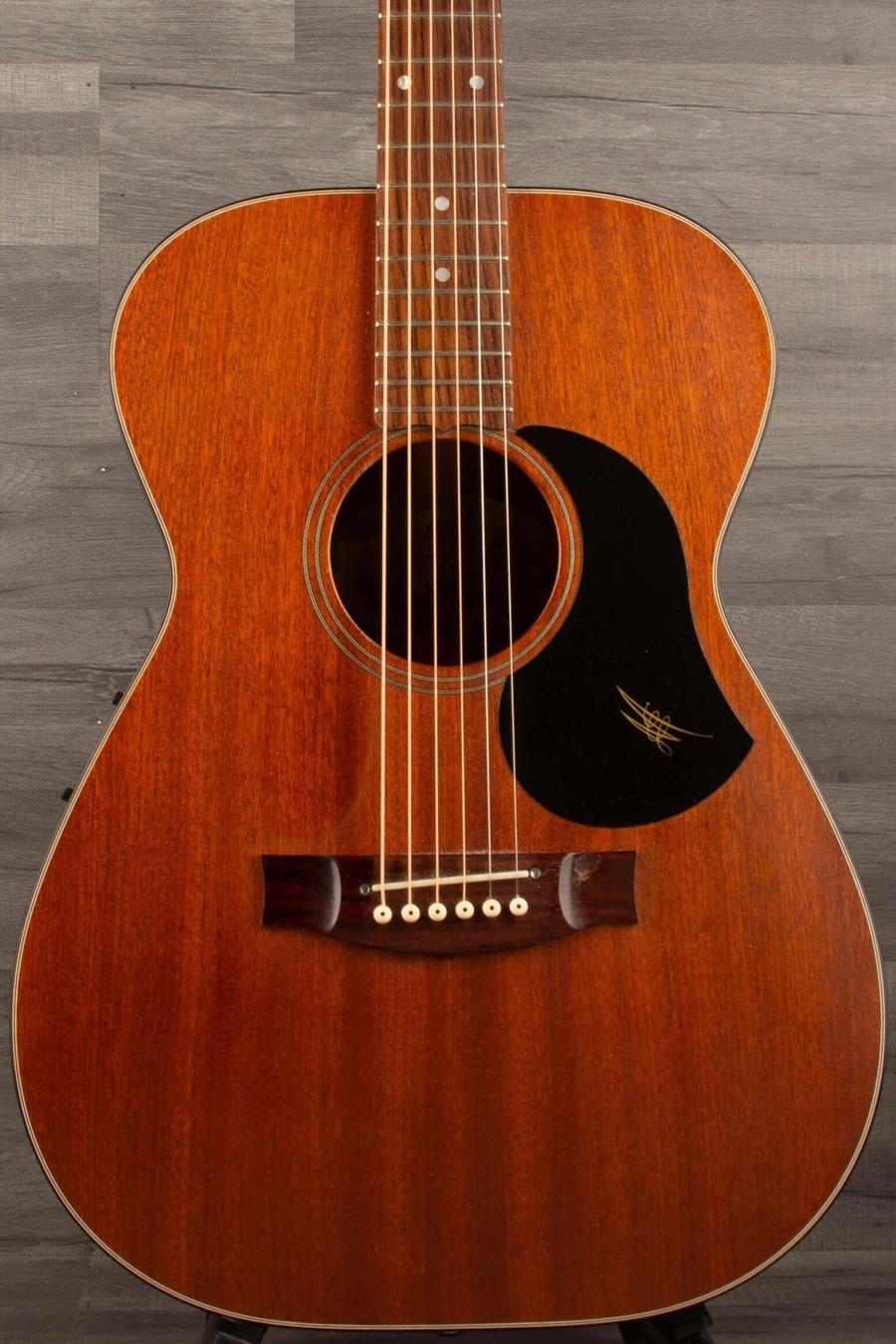 USED - Maton M808 (With Hardcase)