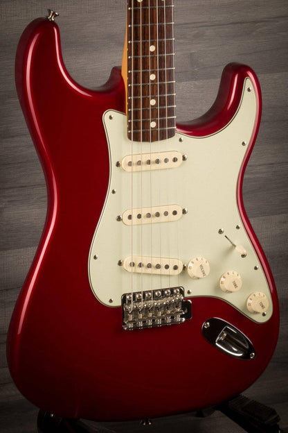 USED - Fender Classic Series 60s Stratocaster - Candy Apple Red