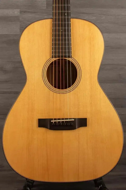 Sigma All Solid Standard Series S000M-18S - Acoustic Guitar