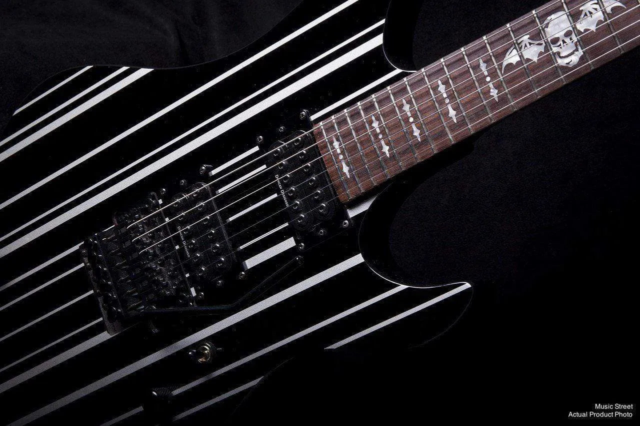 USED - Schecter Diamond Series - Synyster Standard