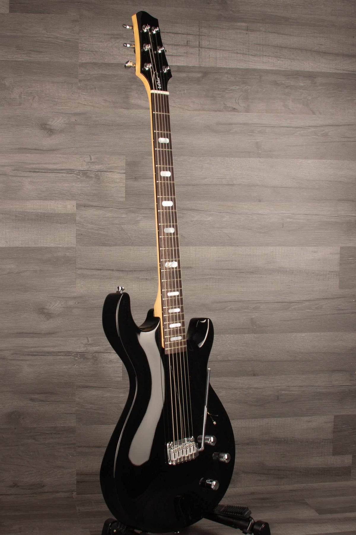USED - Line 6 Variax 700 Electric Guitar Gloss Black