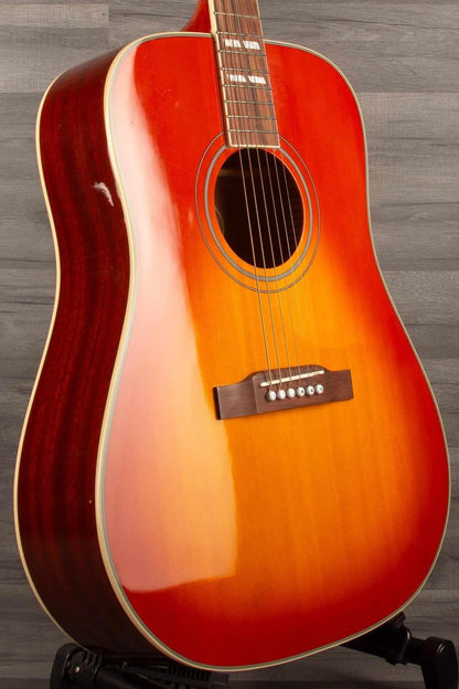 B Stock Epiphone Hummingbird Studio Acoustic Guitar - Faded Cherry, Solid Top, Fishman Sonitone