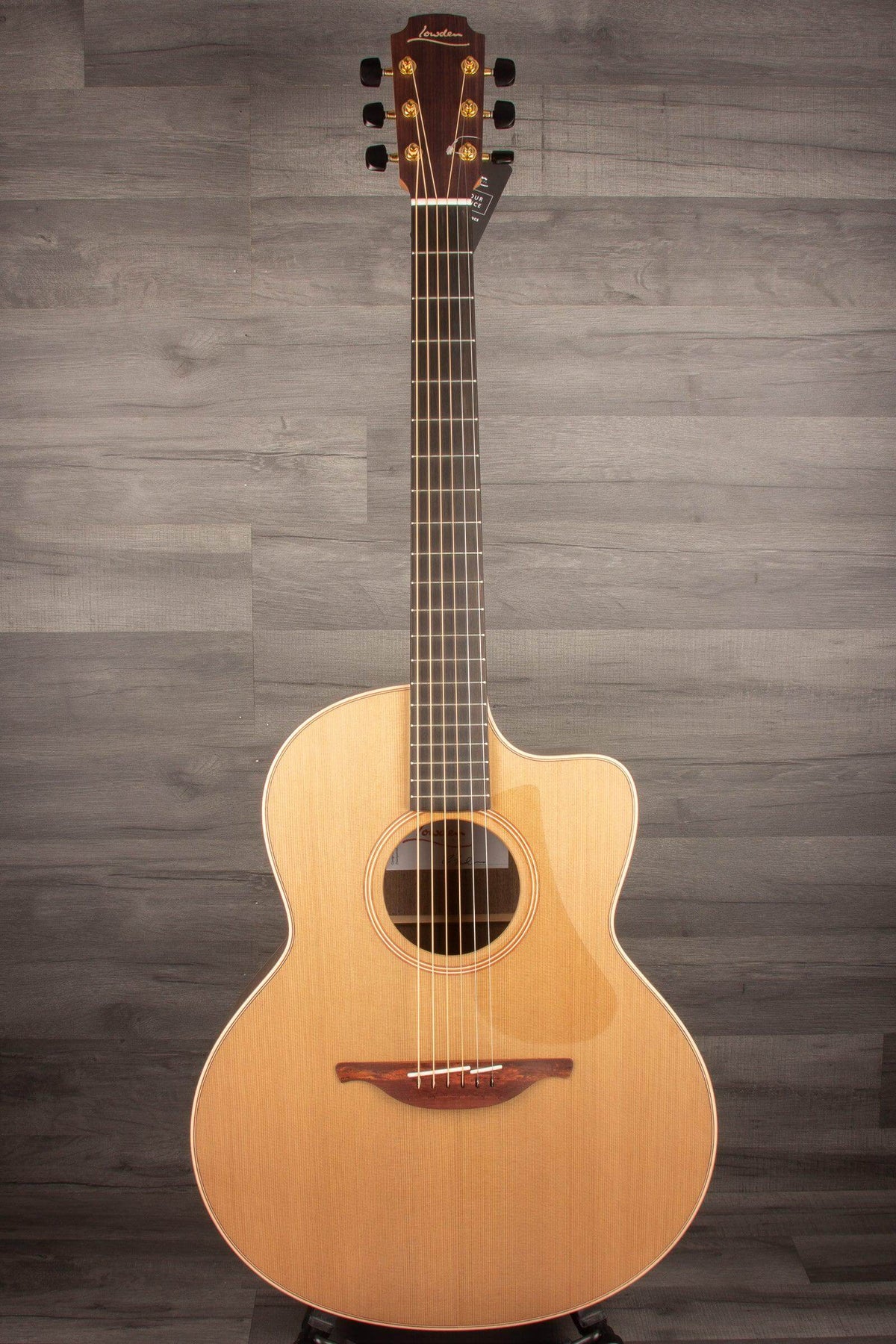 Lowden F-23C Acoustic Guitar - Premium Tone and Craftsmanship