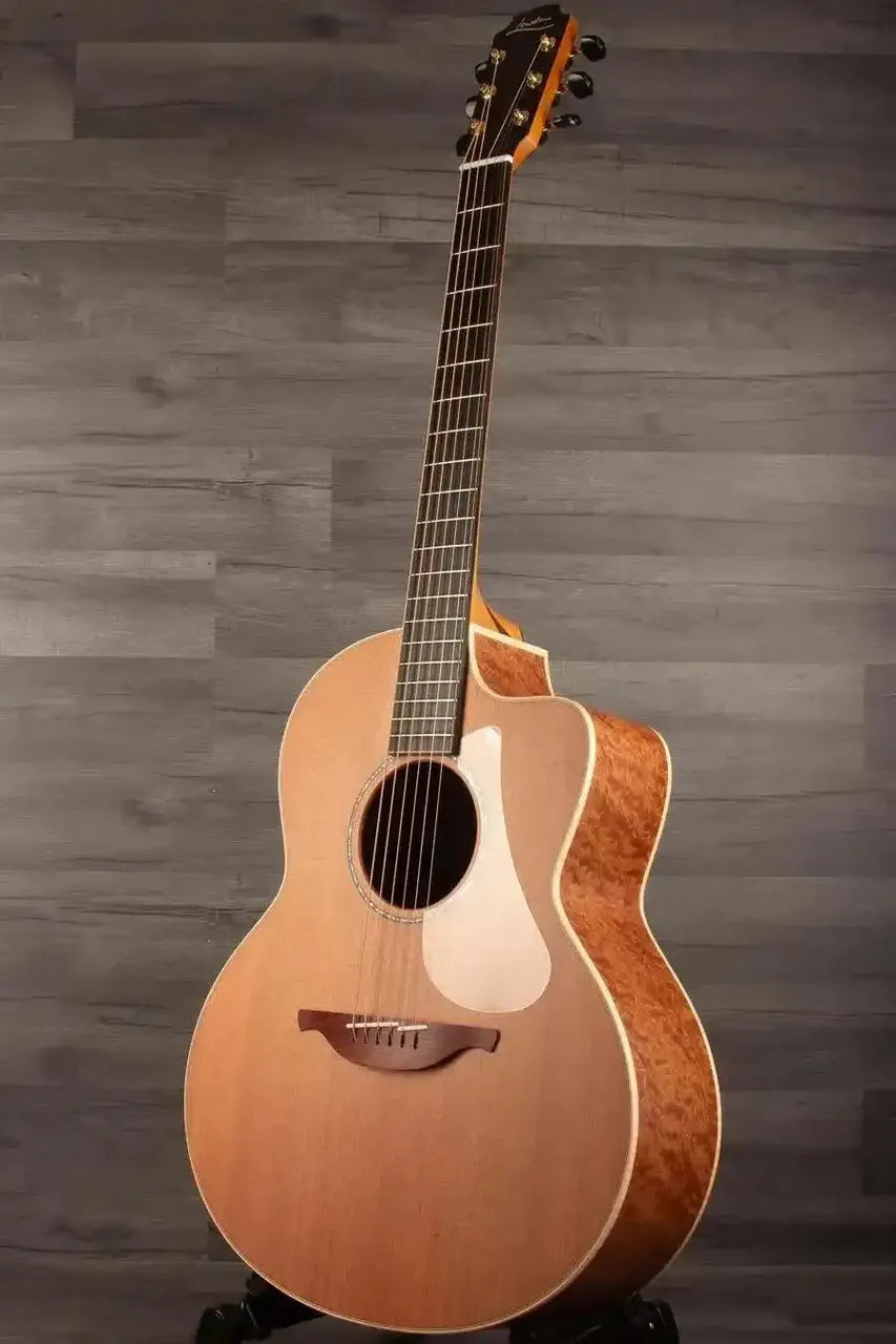 Lowden F-35C Guitar - Quilted Mahogany and Buckskin Redwood Excellence