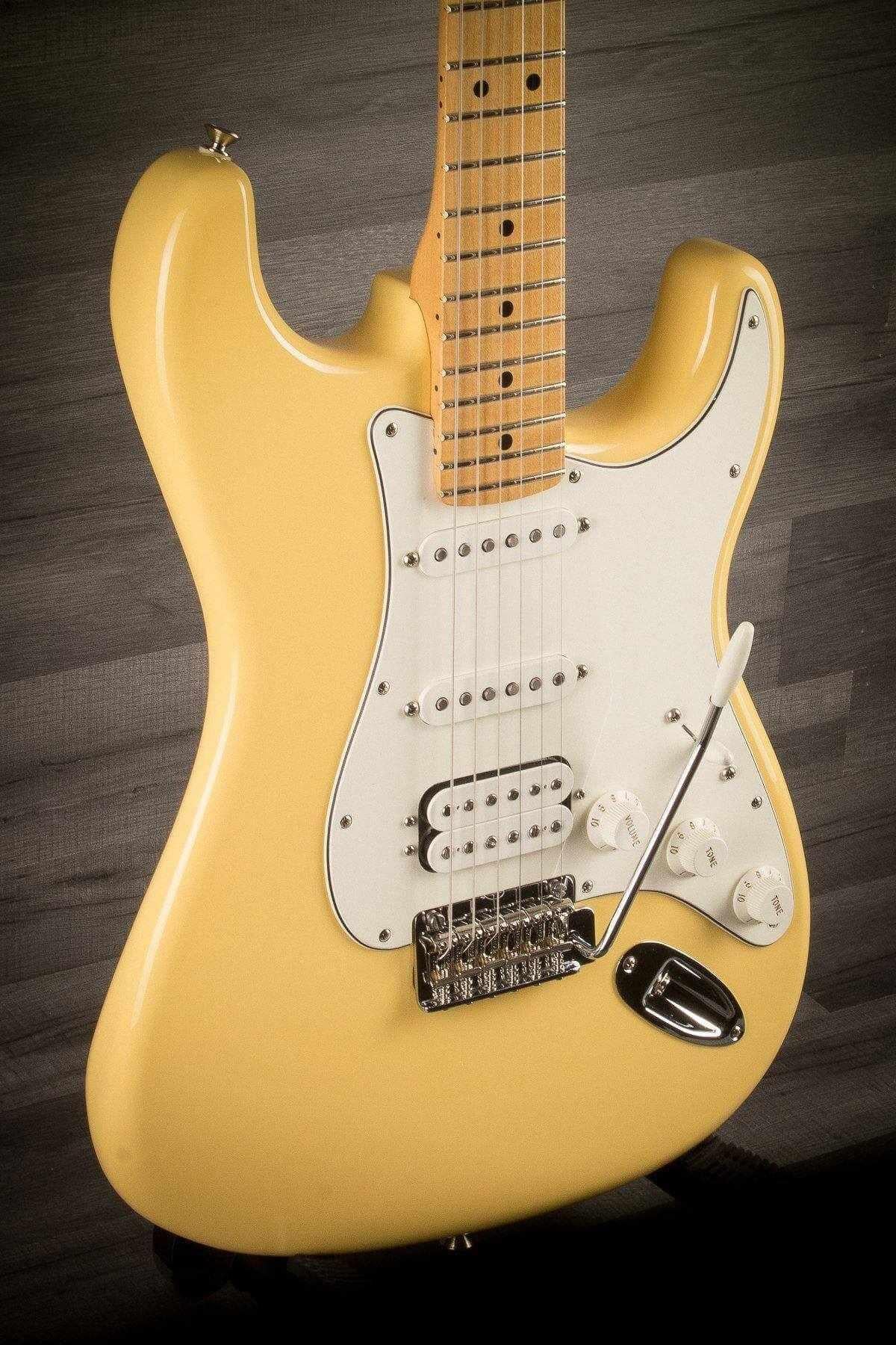 USED - Fender Player Series Stratocaster - HSS Buttercream