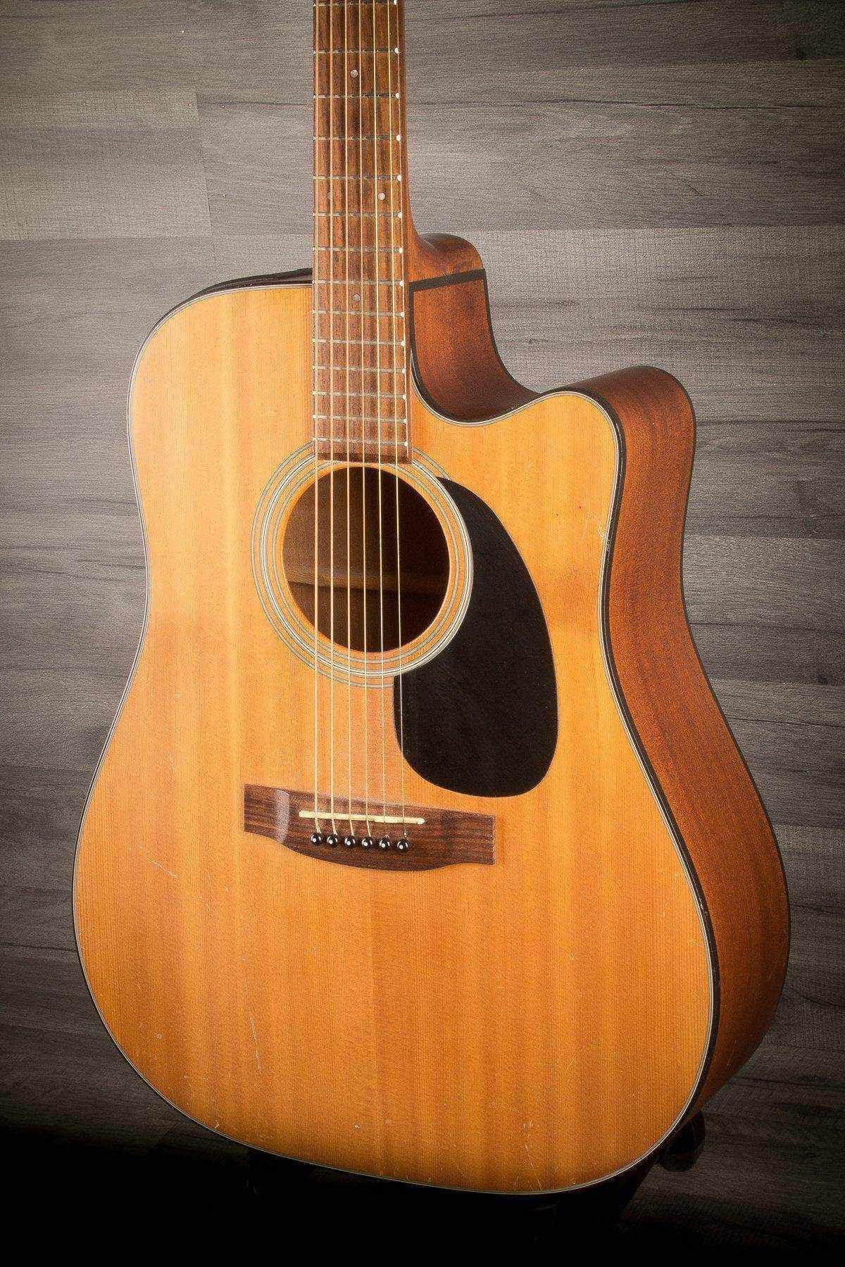 USED - Takamine G Series EG320SC DE