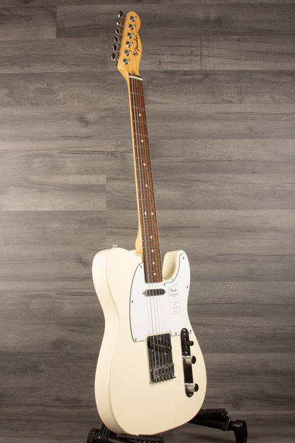 Fender Standard Telecaster Olympic White with Laurel Fingerboard and White Pickguard