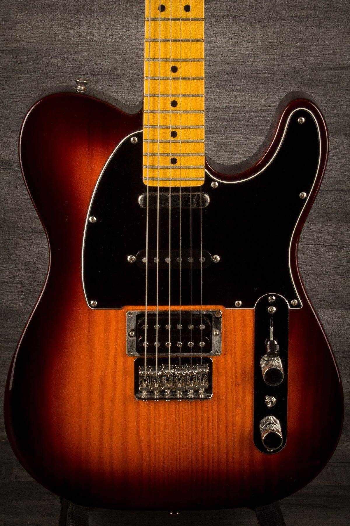 USED - Fender Modern Player Telecaster Plus Honey Burst