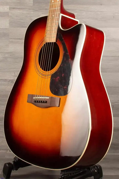 USED - Yamaha FX370C Sunburst