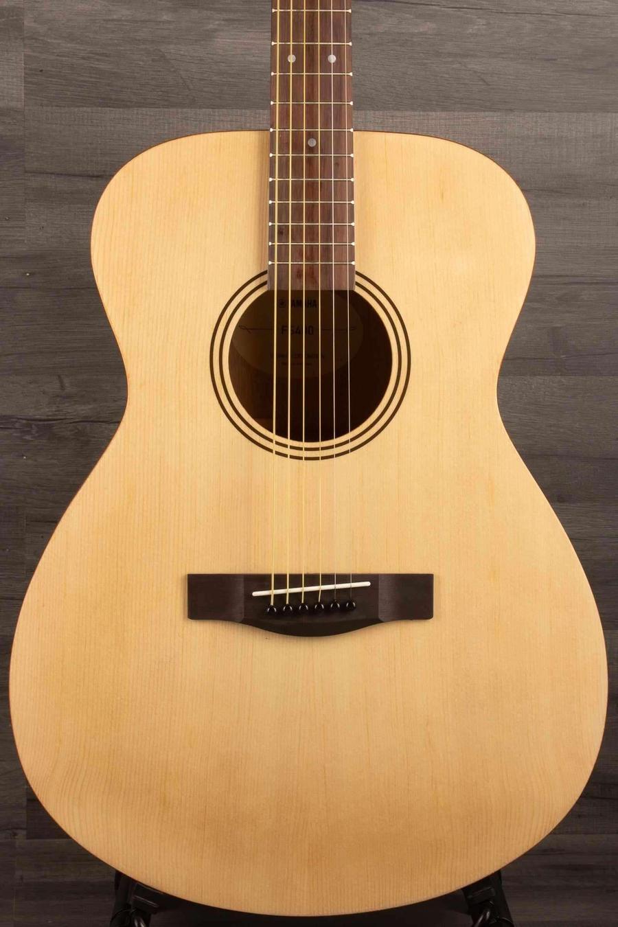 Yamaha FS400 Natural Satin