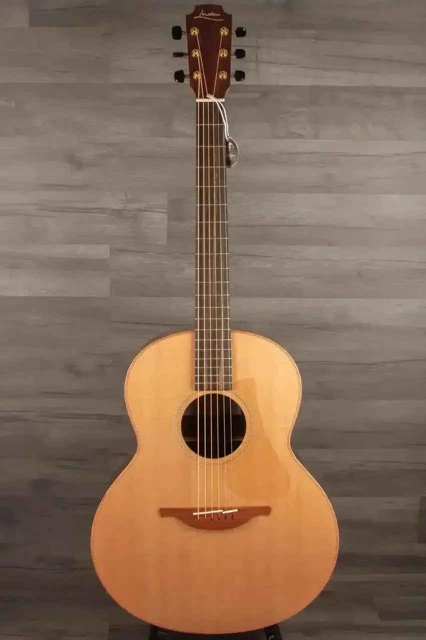 Lowden F-10 Acoustic Guitar Original Series - Premium Sound & Craftsmanship