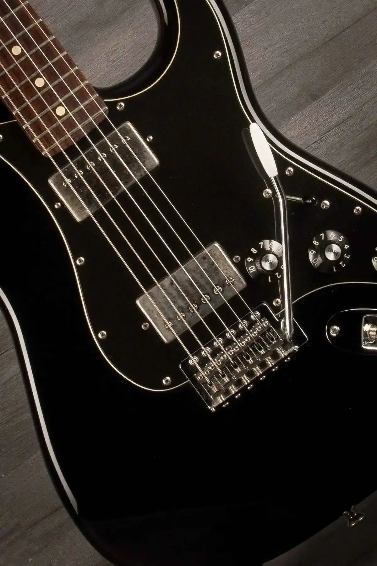 USED - Fender Blacktop Stratocaster, HH Black / Rosewood Fingerboard