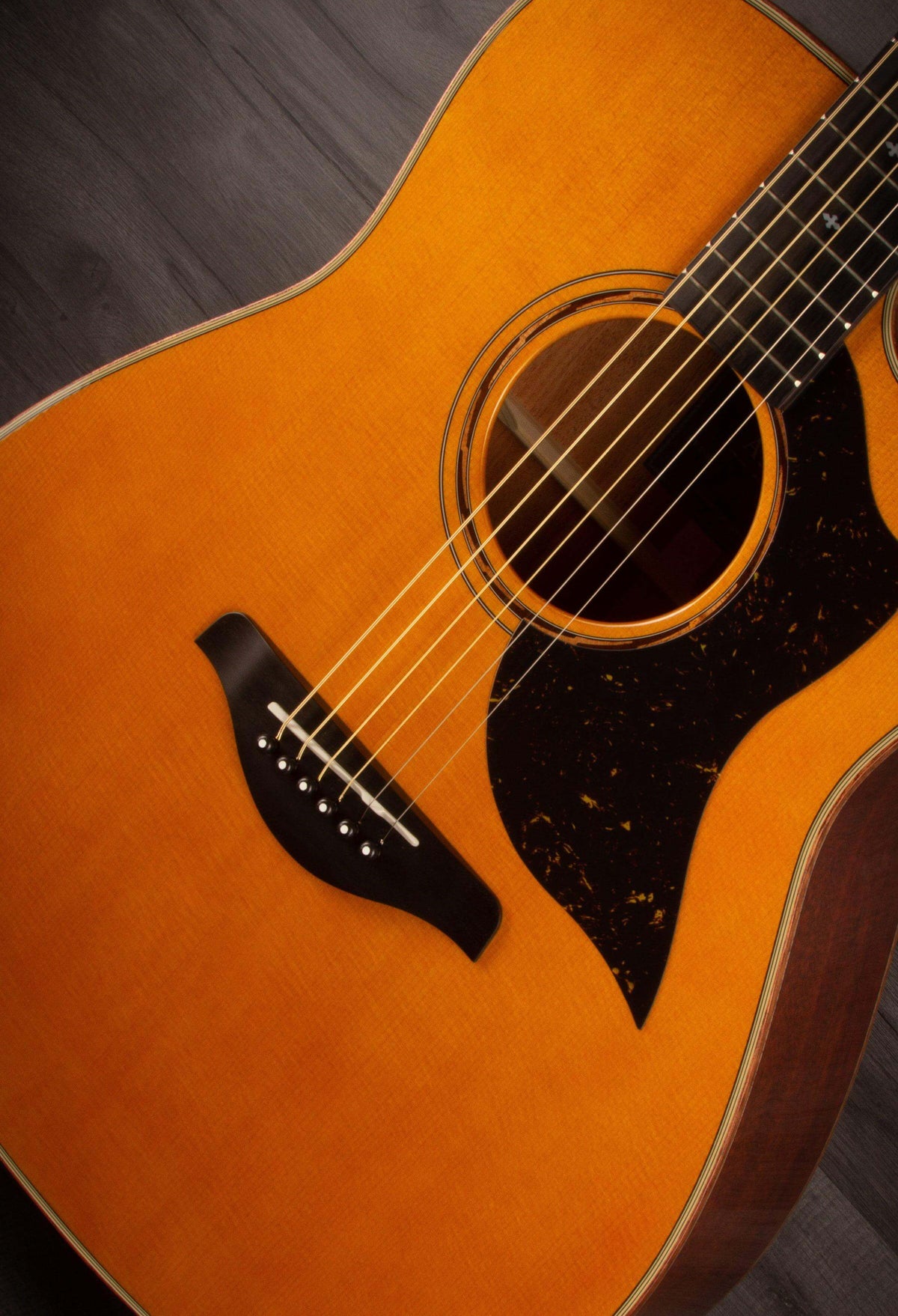 Yamaha A5M Acoustic Guitar - Vintage Natural