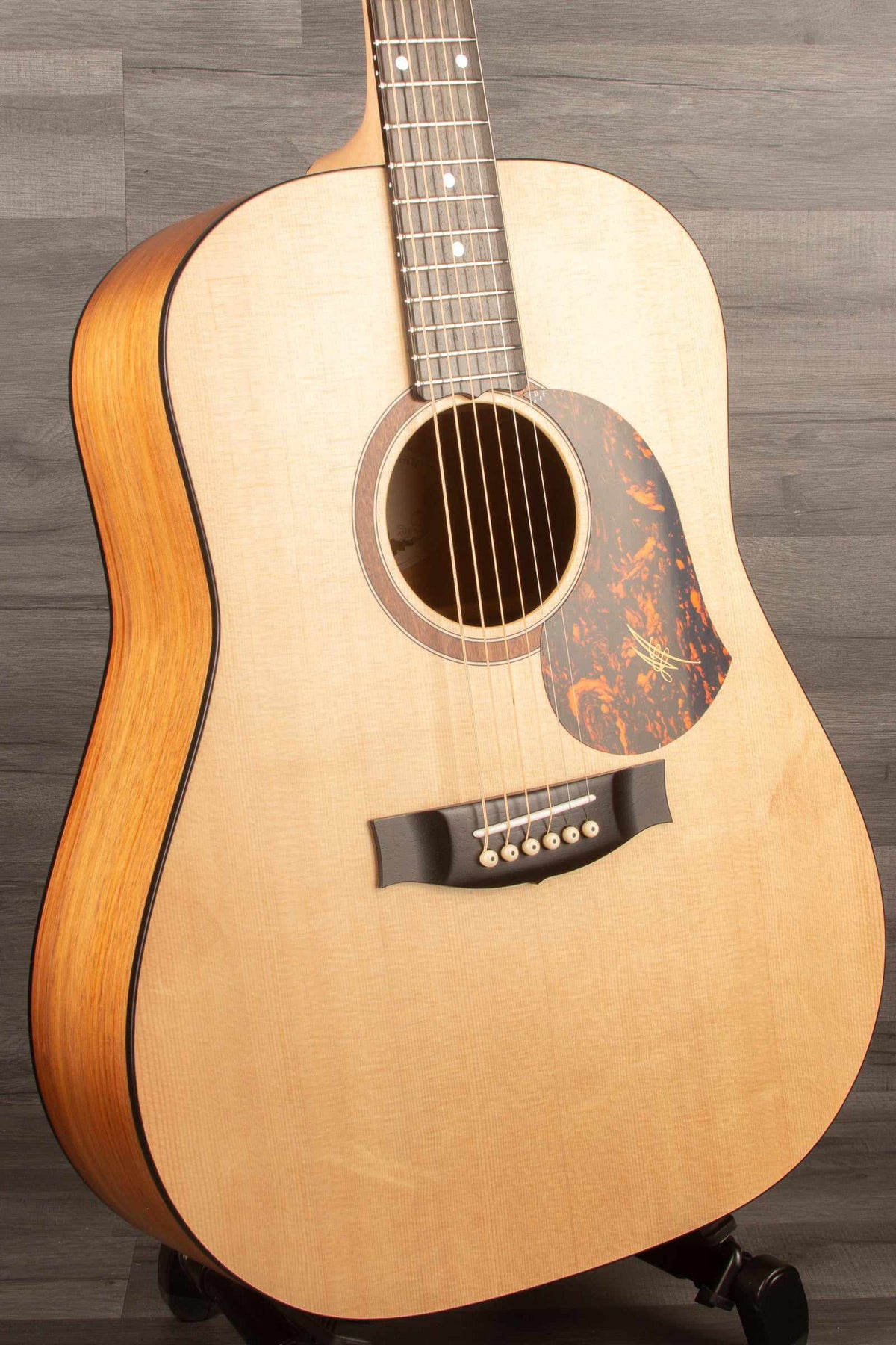 Maton S70 Acoustic Guitar