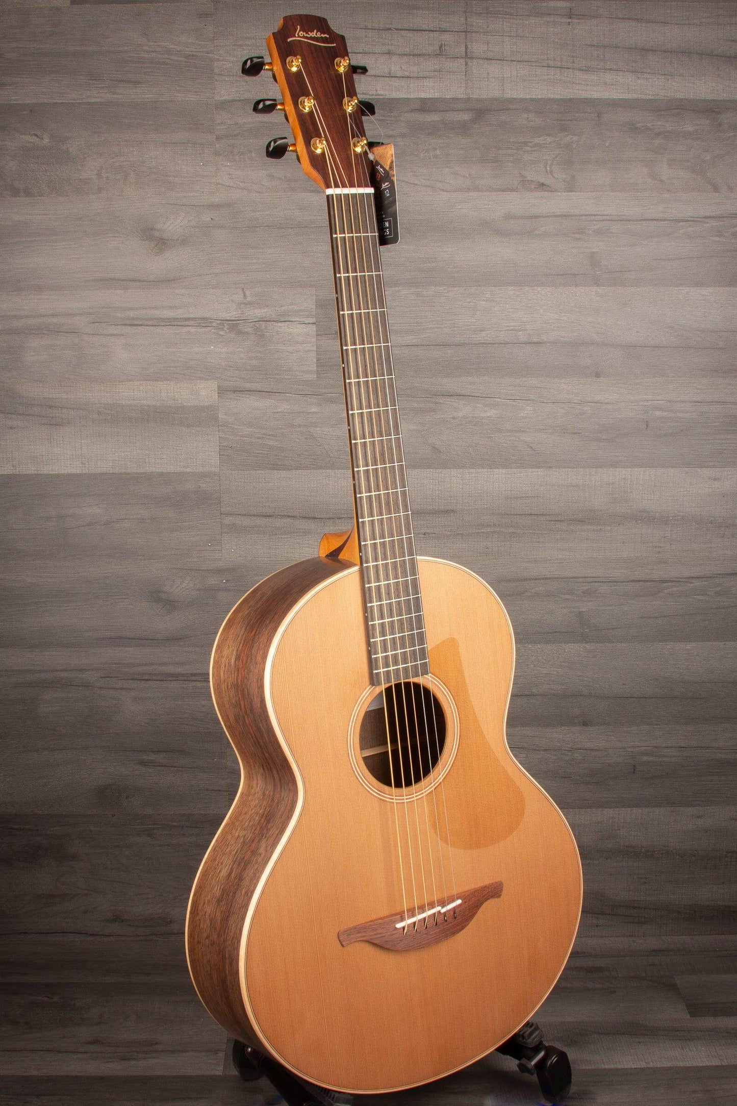 Lowden S-23 Acoustic Guitar - Exceptional Sound and Craftsmanship