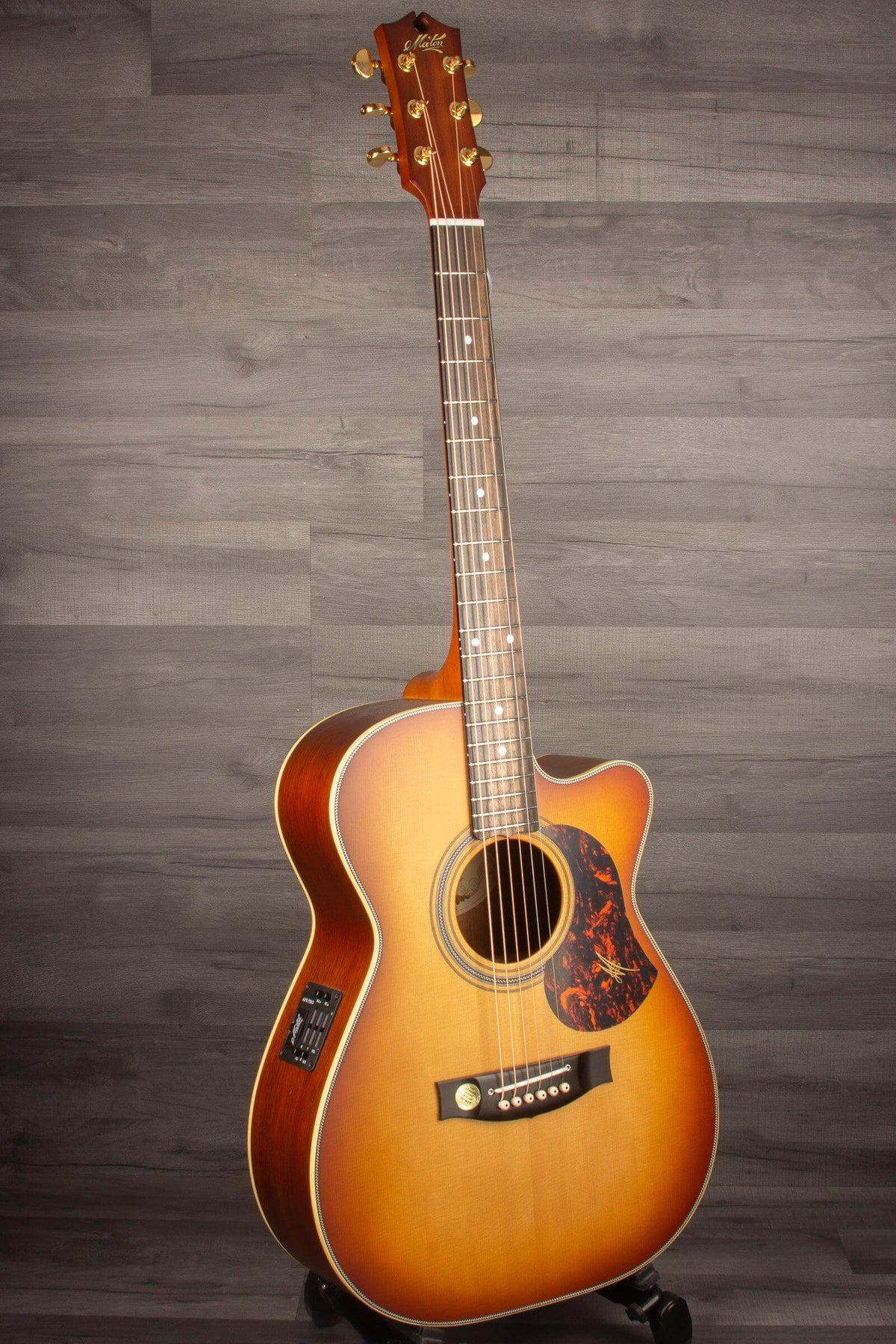 Maton EBG808C Nashville Cutaway Acoustic Guitar