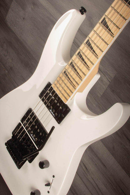 Jackson JS Series Dinky™ Arch Top JS32 DKAM Electric Guitar, Maple Fingerboard - Snow White