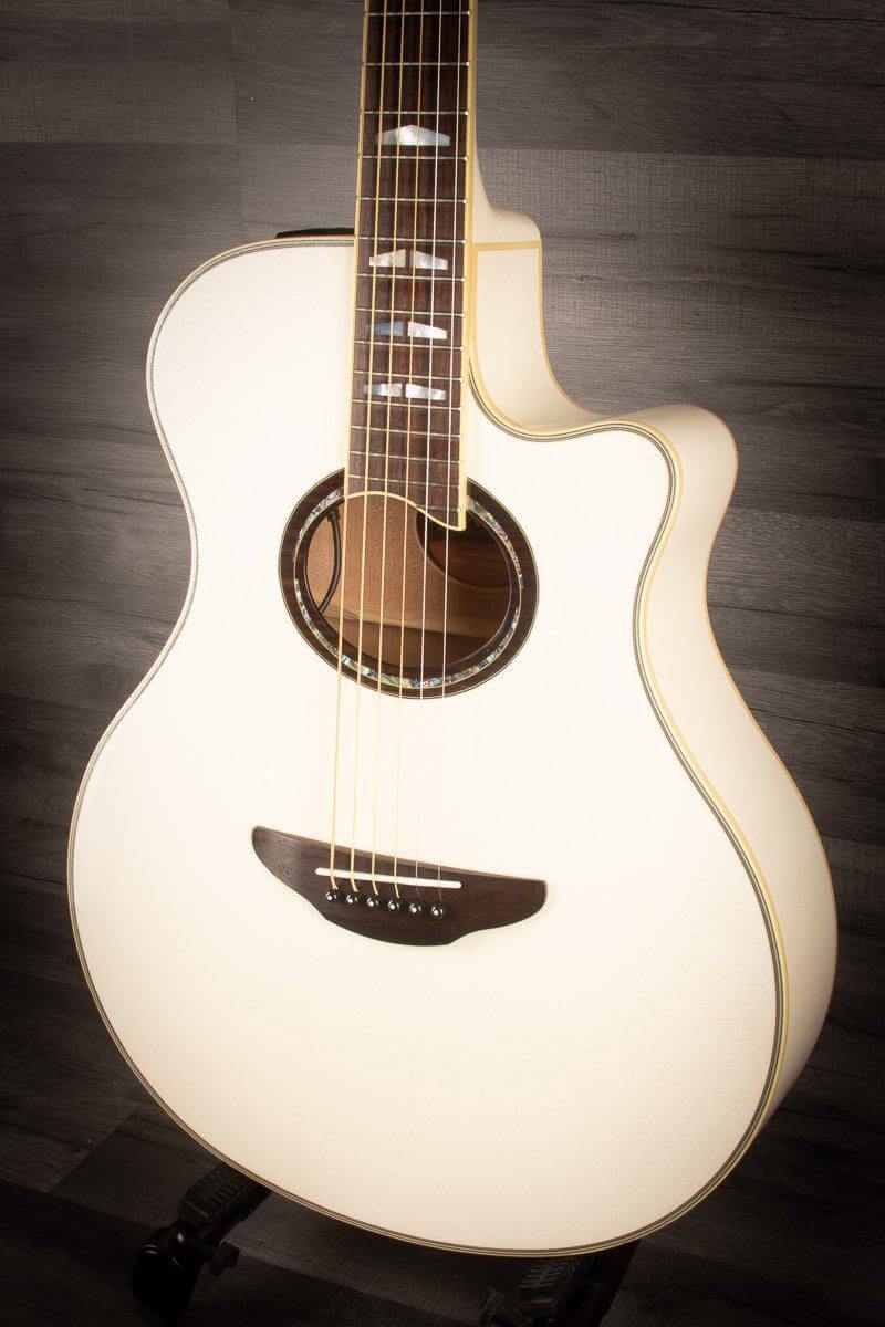Yamaha APX 1000 - Pearl Snow White *B Stock