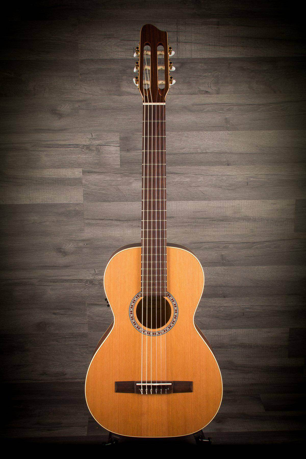 Godin - Motif Q1T
