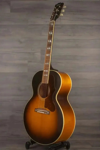 USED Gibson 1952 Custom J-185 Acoustic Guitar - Vintage Sunburst, Sitka Spruce Top, Flame Maple Back