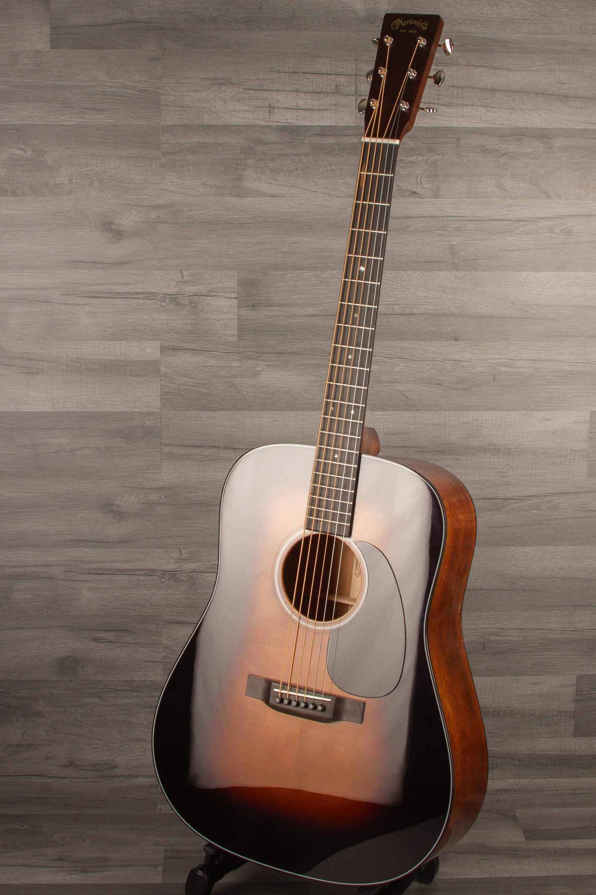 Martin D-18 Classic Sunburst Acoustic guitar