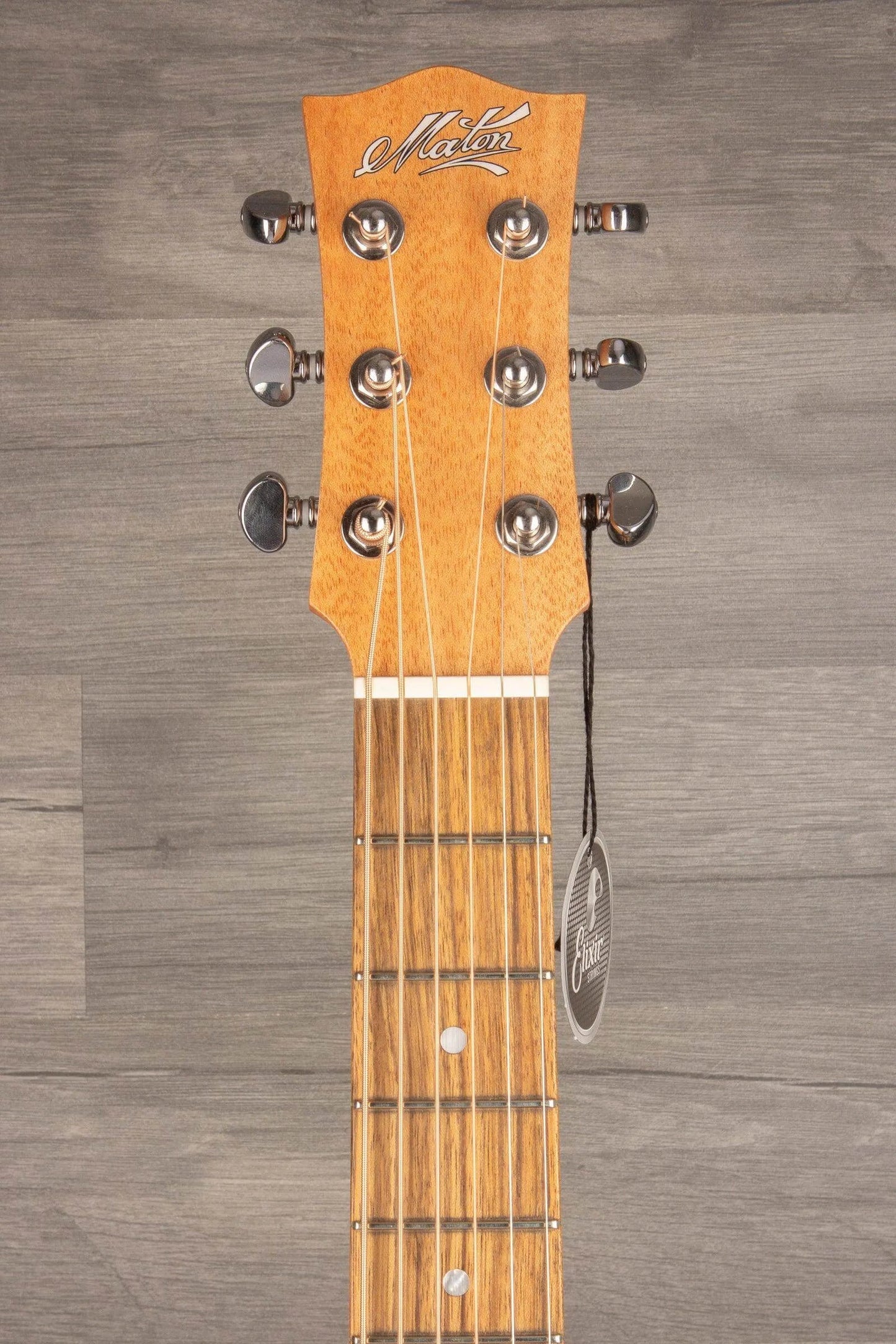 Maton EM-6 - Acoustic Guitar