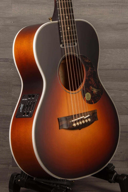 Maton Troubadour Mini Acoustic Guitar With AP5 Pro Pickup System