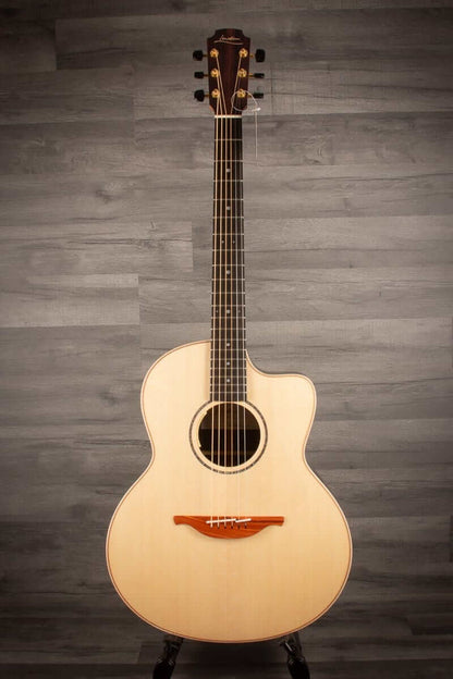 Lowden 32 SE Stage Edition Acoustic Guitar - Premium Indian Rosewood & Sitka Spruce