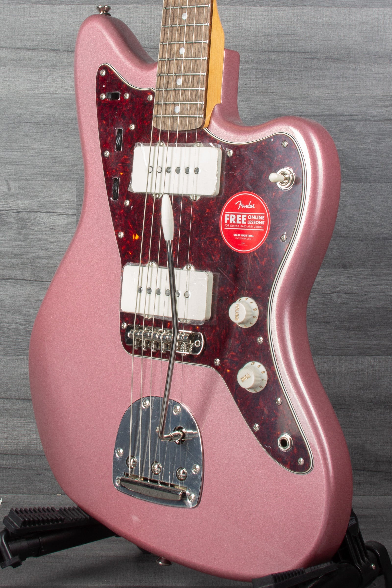 Squier FSR Classic Vibe™ 60s Jazzmaster®, Laurel Fingerboard, Tortoishell Pickguard, Matching Headstock, Burgundy Mist