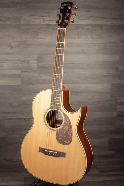 Larrivee C-03R-TE  Tommy Emmanuel