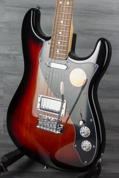 Squier Paranormal Stratocaster Deluxe