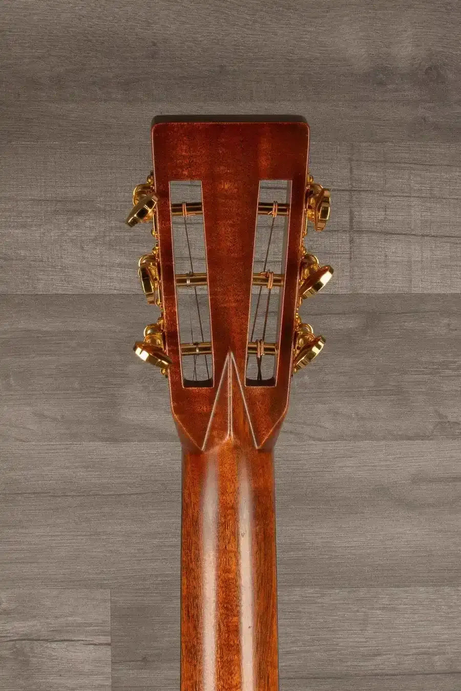 Martin 00-28 Modern Deluxe 12-Fret Acoustic Guitar - VTS Adirondack Top, East Indian Rosewood Back & Sides
