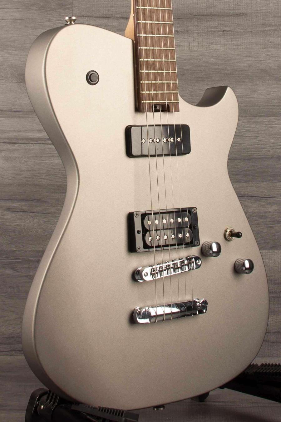 USED Manson Meta Series MBM-2 Starlight Silver inc hard case