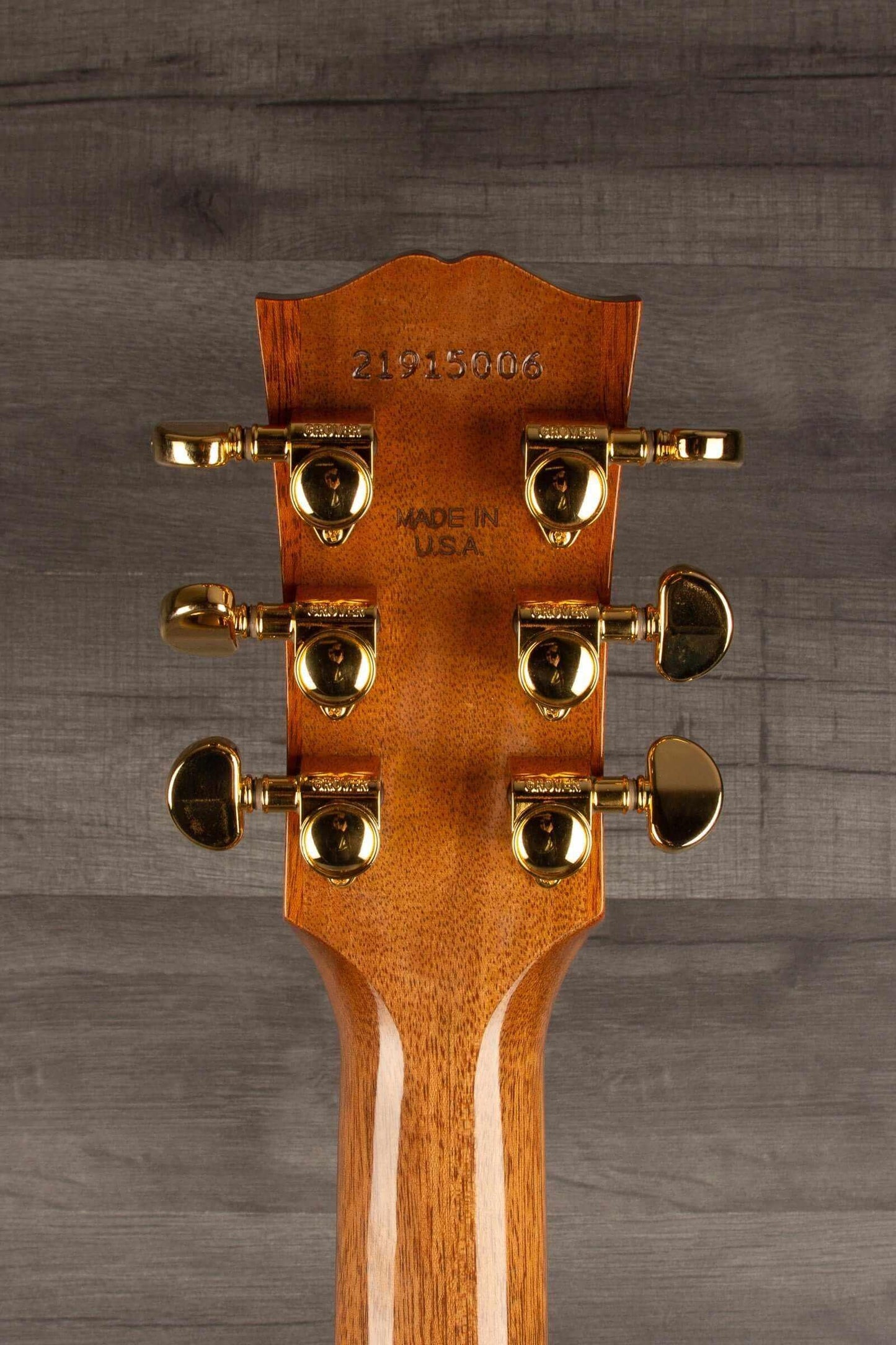 Gibson J-45 Standard Rosewood Acoustic Guitar - Premium Quality Sound
