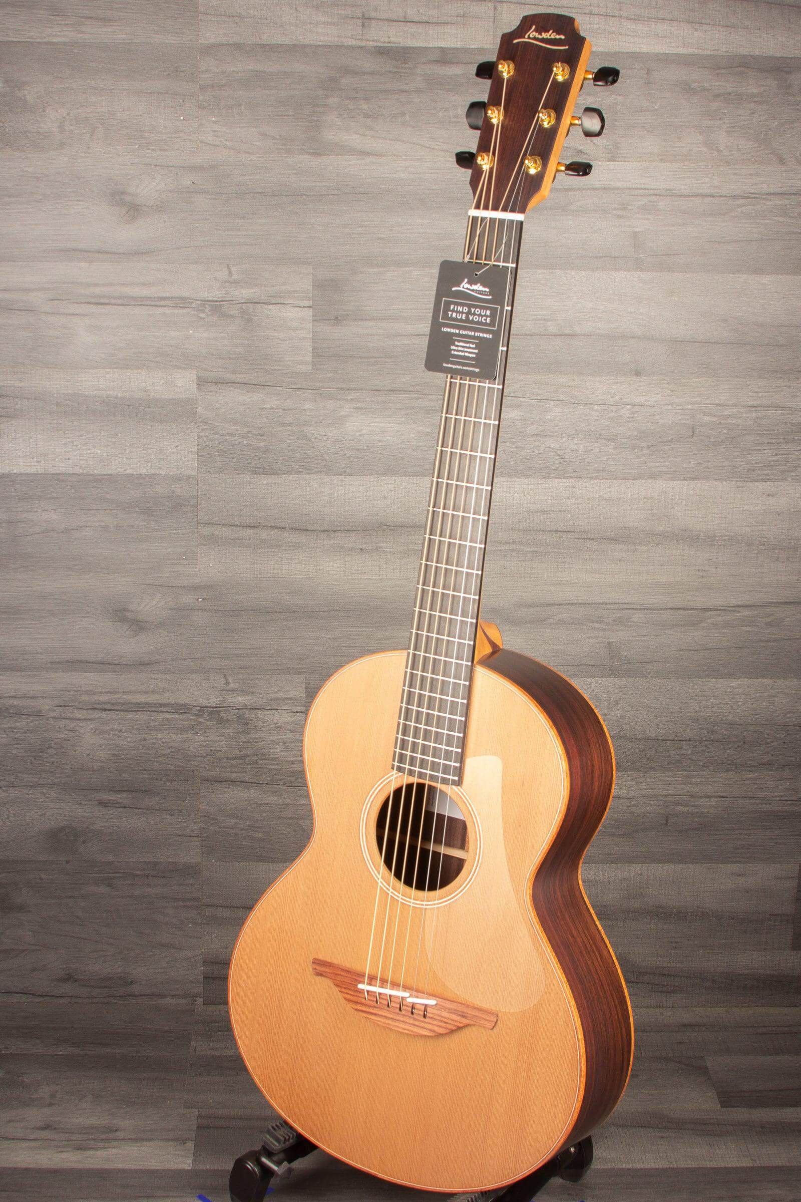 Lowden WL-25 Acoustic Guitar - Premium Quality Sound and Craftsmanship