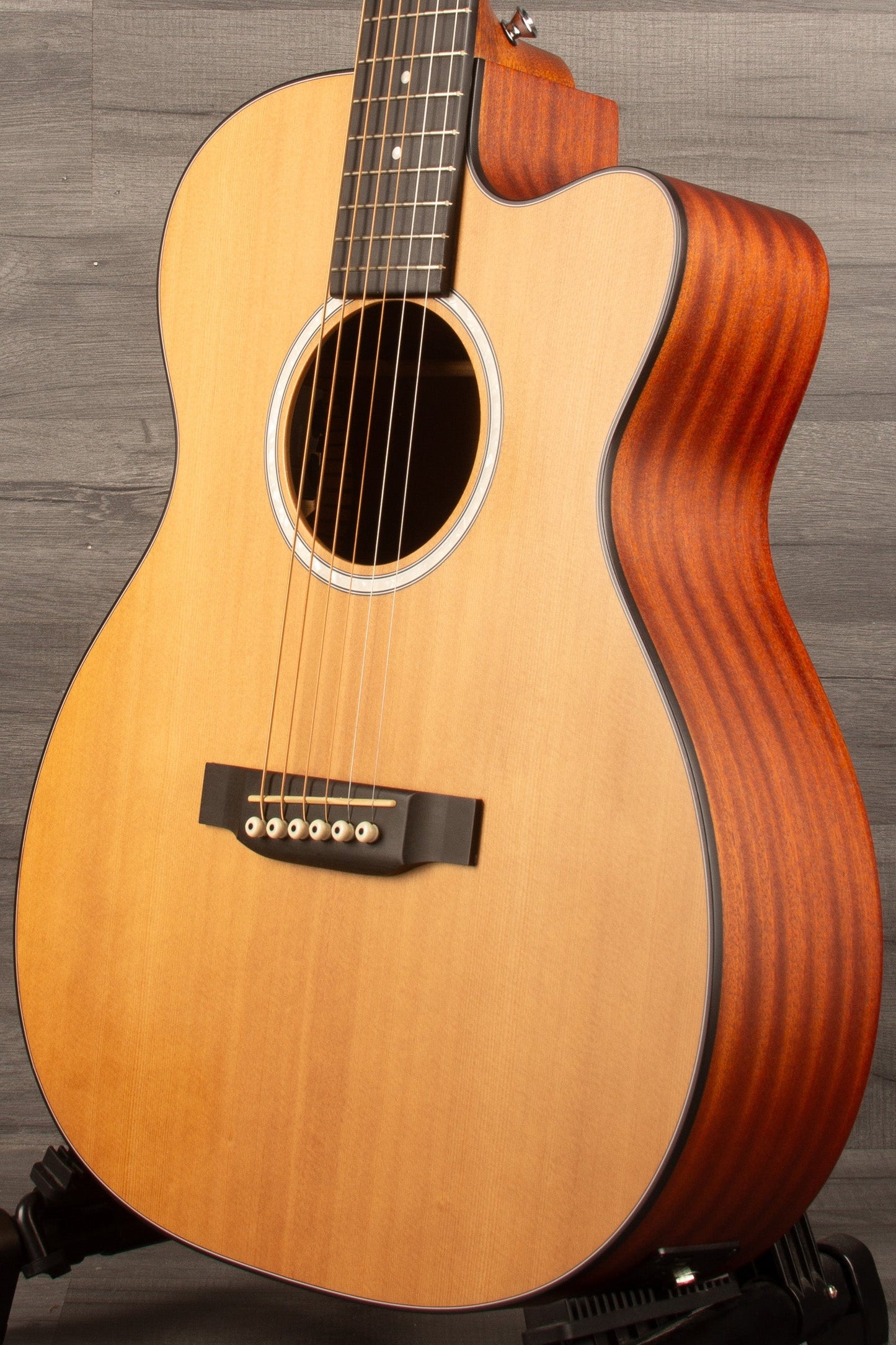 USED - Martin - 000CJrE Acoustic guitar